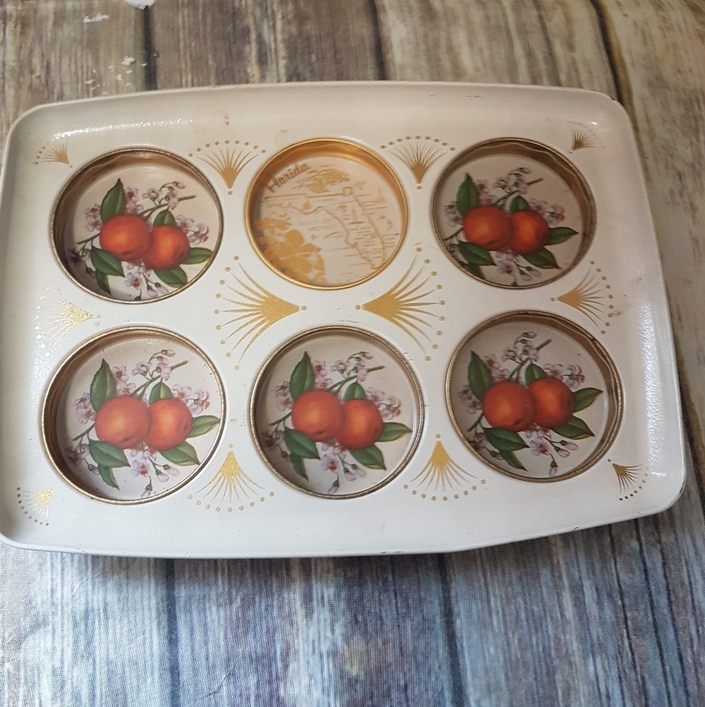 Vintage souvenir Florida tray with map and oranges